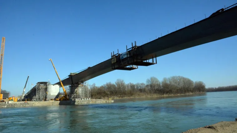 Zavr&scaron;en most na Svilaju: Mađari svoj posao odradili, BiH 'duguje' čak 225 kilometara autoceste, a Hrvatska 39