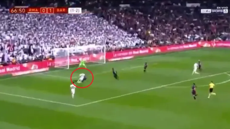 Pogledajte potez zbog kojeg će ga Pique jo&scaron; dugo sanjati