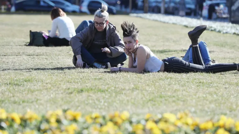 Pali su brojni rekordi, evo gdje je jučer bilo najekstremnije i &scaron;to slijedi - imamo lo&scaron;e vijesti