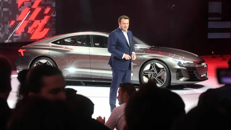 Spektakl na četiri kotača! Počeo sajam automobila u Ženevi, svoju 'zvijer' predstavlja i Rimac