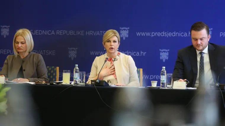 Predsjednica u petoj brzini: Osniva Radnu skupinu koja bi trebala pomagati lokalnim sredinama