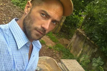 Nudi se za razne poslove, ali nipošto za novac: 'Sve, sve, sve, samo da nema para na vidiku'