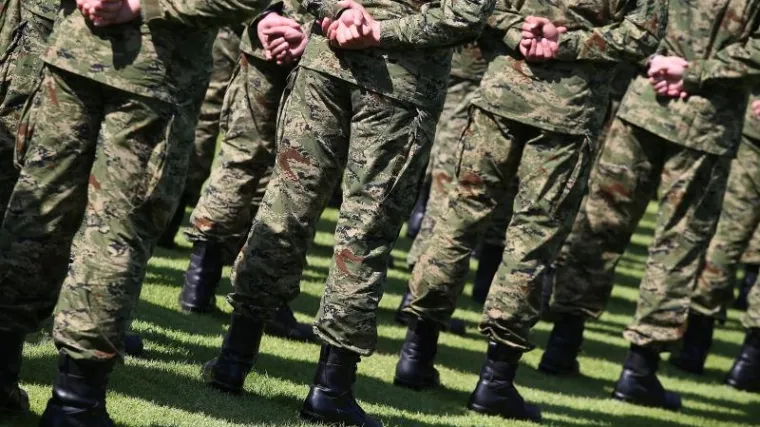 Svi rođeni 2001. godine i ranije moraju se javiti MORH-u