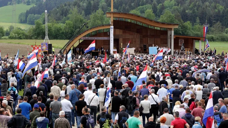 Ni&scaron;ta od mise u Bleiburgu! Koru&scaron;ka Katolička crkva odbila Hrvatsku biskupsku konferenciju