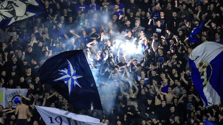 Policija objavila koliko je ljudi bilo na Maksimiru i koliko ih je od njih privedeno