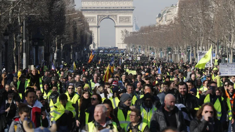 Žuti prsluci opet na ulicama Pariza: Prosvjedi se nastavljaju i nema naznaka da će uskoro prestati