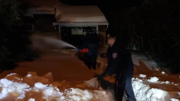 Starac tjednima zatočen u kući zbog velikih nanosa snijega: 'Cijelu zimu jeo sam konzerve iz ostave'