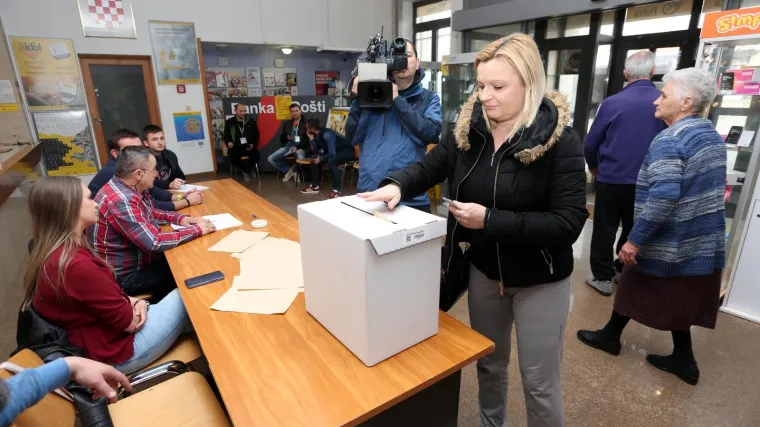 Iza&scaron;lo pet posto manje birača nego prije dvije godine