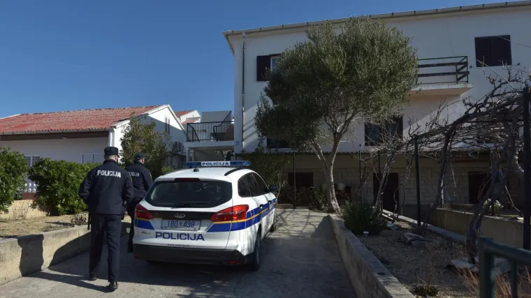 Djeca koju je otac bacio s balkona iza&scaron;la iz bolnice: Bit će s majkom, ali pod nadzorom