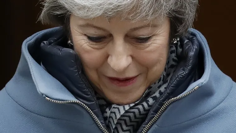 Dvije euroskeptične frakcije glasat će protiv njezina dogovora o Brexitu