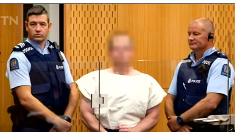 'Činio se smirenim i nije tražio ni jamčevinu niti da mu se krije ime'; Čovjek pokušao ući na sud s nožem: 'Želim ga ubiti'