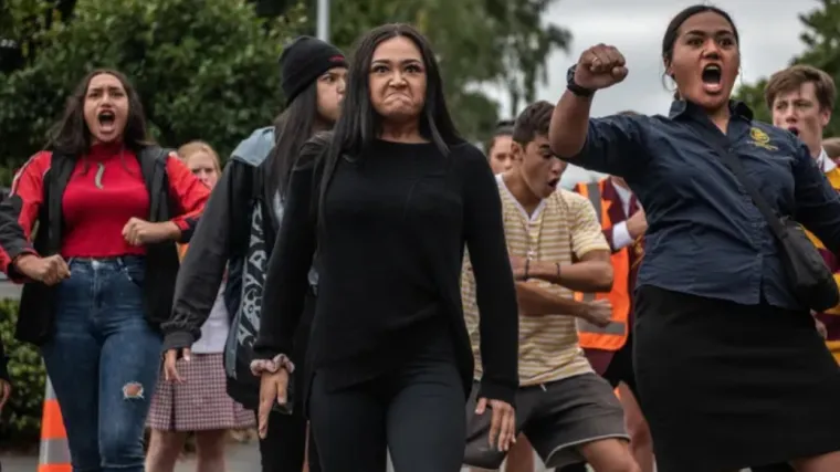 Predivna gesta novozelandskih učenika! Pogledajte kako su odali počast ubijenim prijateljima