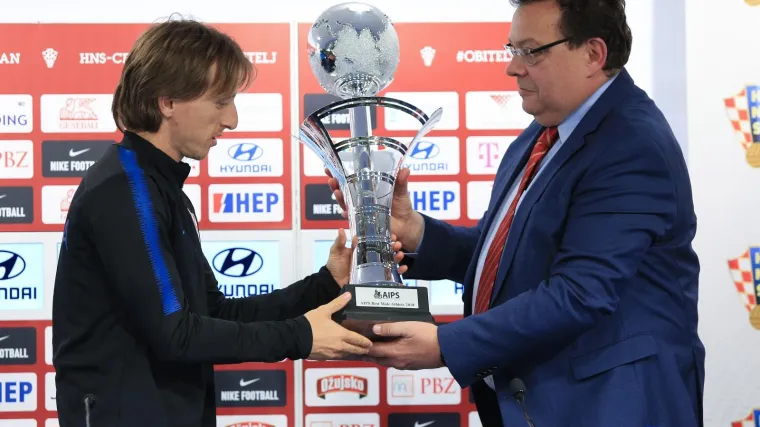 Modriću uručeno novo veliko priznanje, iza njega ostali su Đoković i Federer