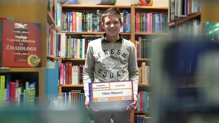 Upoznajte 14-godi&scaron;njeg Viktora: Pročitao je čak 165 knjiga i postao Najčitatelj godine!