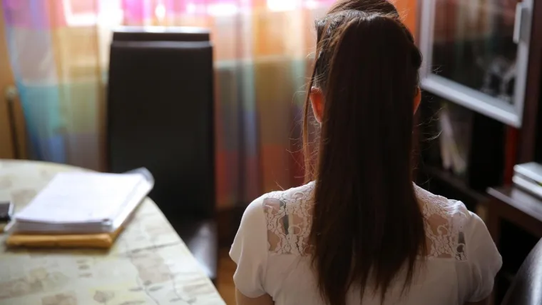 'Primio me za bradavice i tražio da skinem gaće'