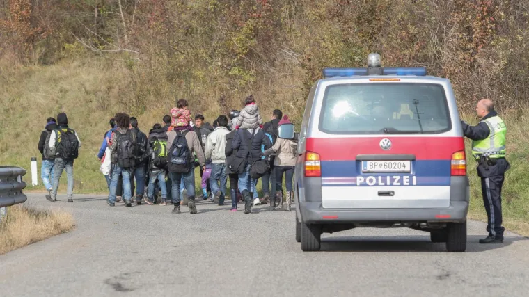 Uhvaćen u Sloveniji: Srbijanac s migrantima pobjegao hrvatskoj policiji