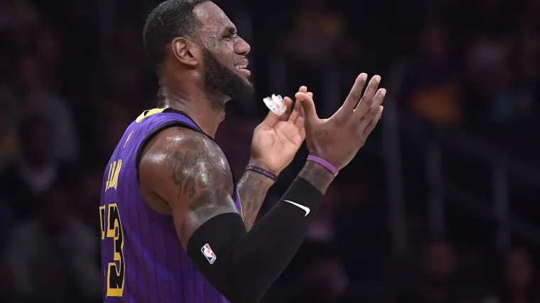 LeBronu se ovo nije dogodilo 14 godina, a možda je odigrao i posljednju utakmicu sezone