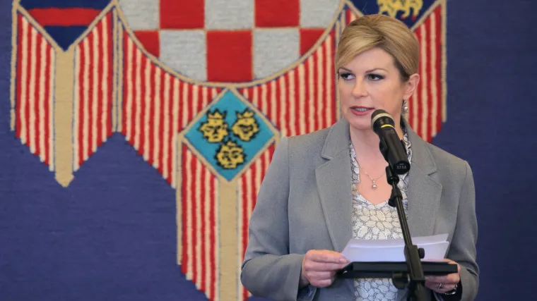 Tko to sabotira predsjednicu i pi&scaron;e joj nepismene govore?