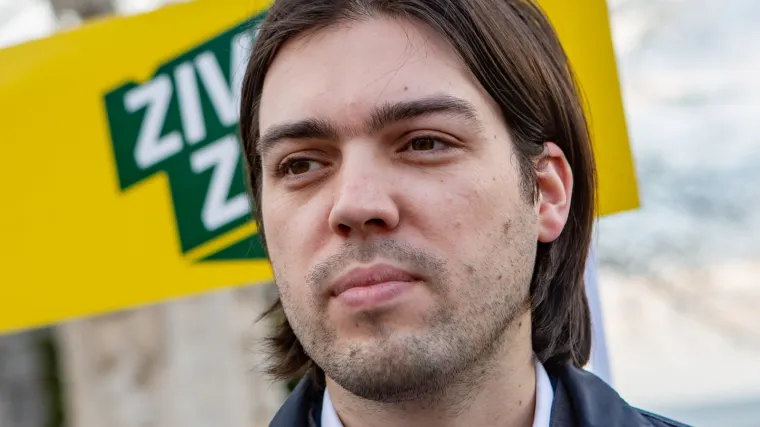 'U imovinskoj kartici mora biti i imovina uže obitelji'