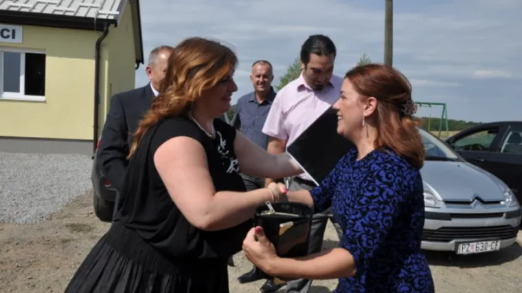 Kuma ministrice Žalac koja je pijana skrivila nesreću pa pobjegla izletila iz HDZ-a