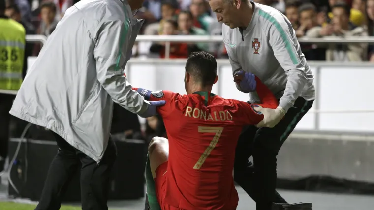 Portugalci se 'vadili' protiv Srbije na Luzu, Cristiano Ronaldo zbog ozljede morao van iz igre
