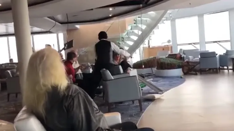 Dubrovčanin o drami na kruzeru: 'Plutali smo prema hridima. Bili smo na tankoj niti'