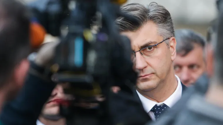 'SDSS ostaje dio parlamentarne većine'