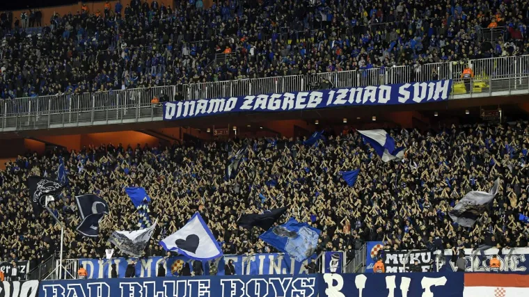 'Osim uru&scaron;avanja tribina već odavno se uru&scaron;ava i uprava...'