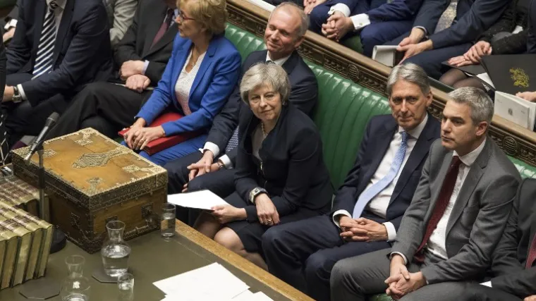 Parlament odbio sve opcije, a sada je otkriven idući potez premijerke