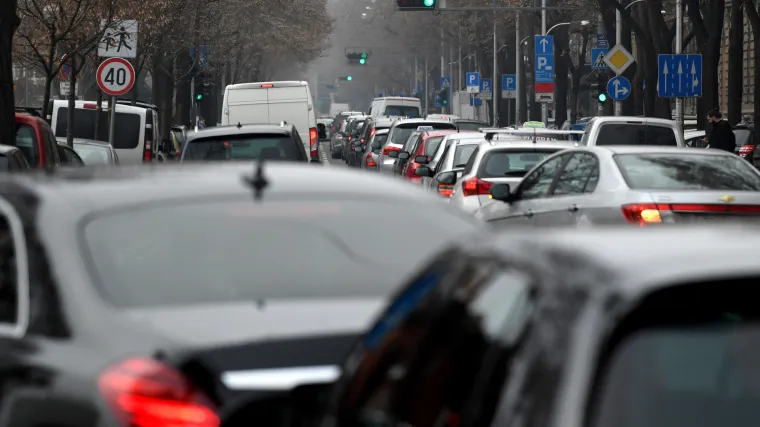 Počela nova regulacija prometa u zoni Branimirove tržnice: Pogledajte &scaron;to se mijenja