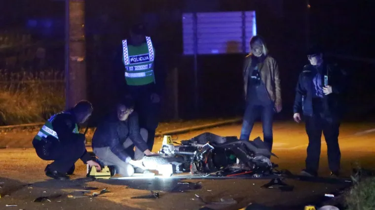 Život izgubio vozač motocikla, u sudaru sudjelovala alkoholizirana policijska službenica