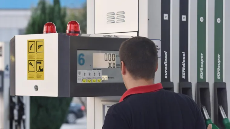 Poskupljuju i benzin i dizel, jedno od toga prilično