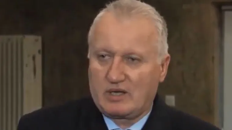 Muljao s kineskom donacijom za pomoć od poplava