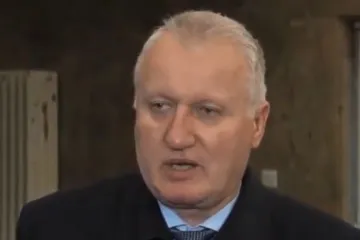 Muljao s kineskom donacijom za pomoć od poplava