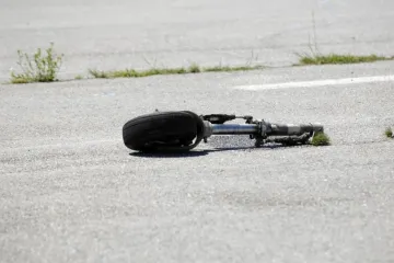 U nesreći poginuo bračni par i njihovo dvoje djece