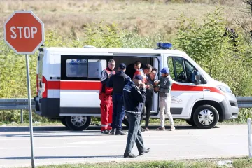 Muškarac metalnom cijevi pretukao 19-godišnjeg migranta iz Pakistana, teško ozlijeđen završio u bolnici