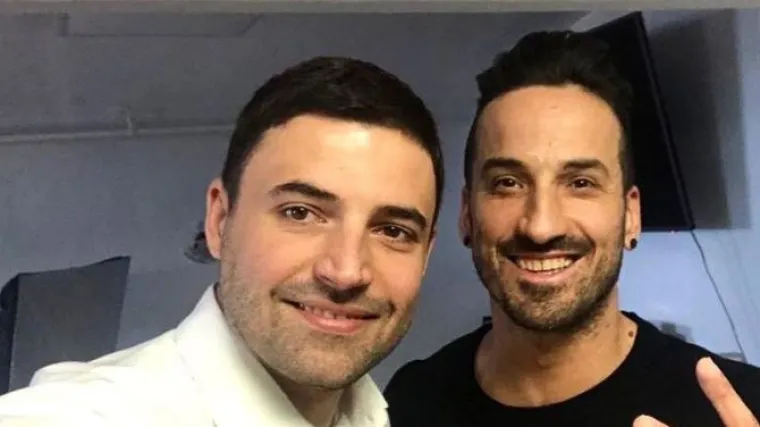 Pogledajte malo bolje ove slike pa sami zaključite koliko ga SDP voli. Njega, ne Beru