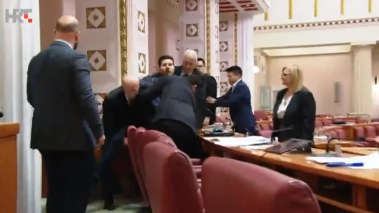 Sve je krenulo s posebnom porukom Sanaderu