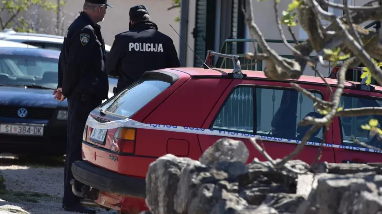 Zavarivao rezervoar na automobilu: Mu&scaron;karac te&scaron;ko ozlijeđen u eksploziji u garaži