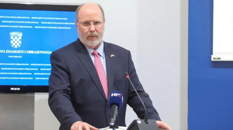 'Napravit ćemo sve da i vi dobijete borbene avione'