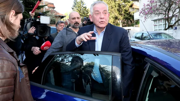 Luksuzna vila, stanovi, zemlji&scaron;ta, umjetnine...