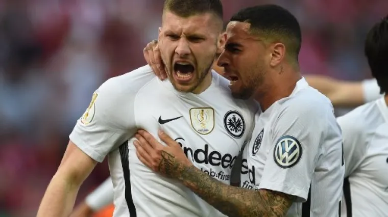 Rebić urnebesnim komentarom popratio odluku na svoju &scaron;tetu