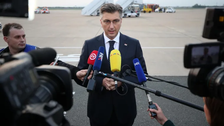 'Vlada nema ni mogućnosti niti ambiciju utjecati na objave u slovenskim medijima'