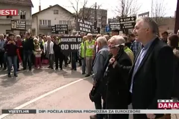 Prosvjed protiv radioaktivnog otpada u Čerkezovcu: 'Što će nam taj otrov, nek' ga voze sebi!'