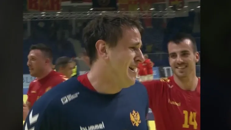 VIDEO Crnogorski golman obranama sru&scaron;io svjetske prvake pa utakmicu zavr&scaron;io u suzama