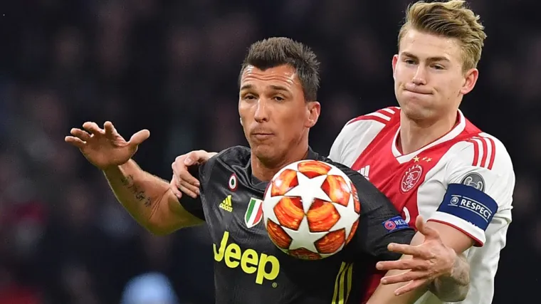 Biv&scaron;i Vatreni pretrpio te&scaron;ke kritike za izvedbu u Amsterdamu