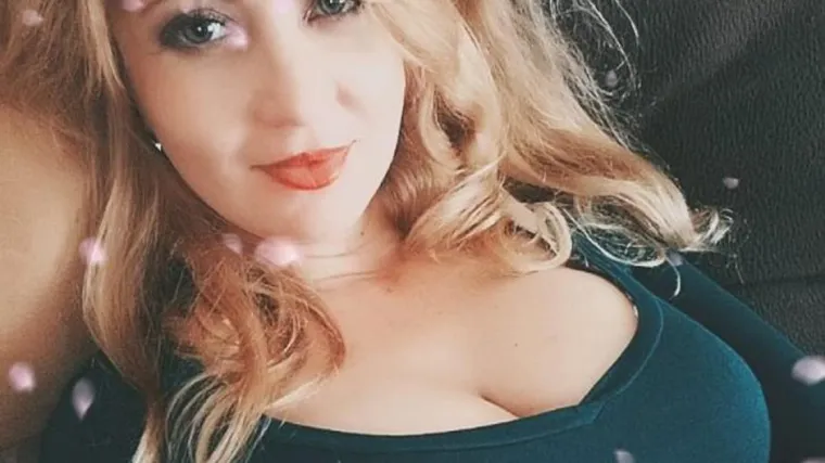 Profesorica čija je gola fotka izazvala pomutnju: 'Nisam je slala nekom mladiću. Bila je za supruga'