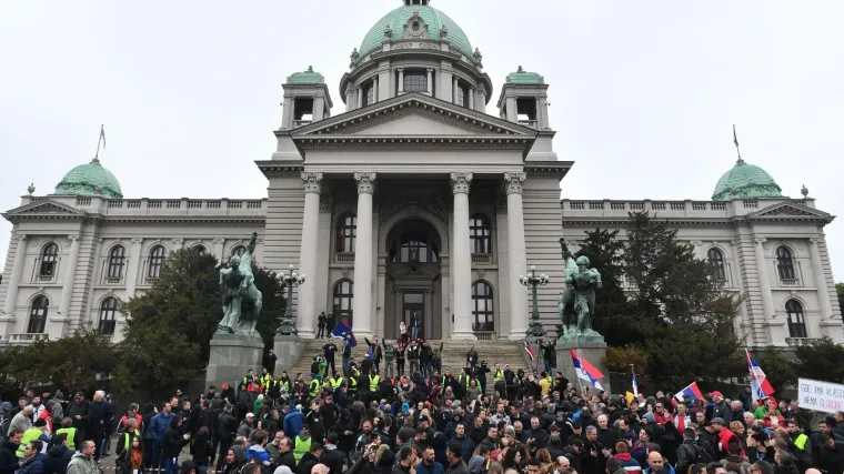 Dačić ga ocijenio kao 'potpuni debakl pred očima cijele srpske i međunarodne javnosti'