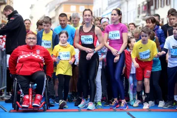 Riječke ulice 23. godinu zaredom preplavile tisuće trkača: Trčalo se za djecu u bolnici Kantrida