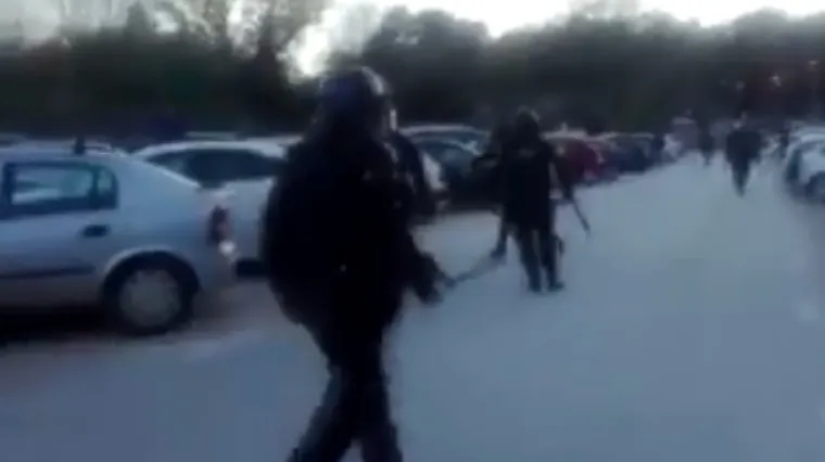 'Tukli su i cipelarili bespomoćnog maloljetnika, pogledajte snimku'